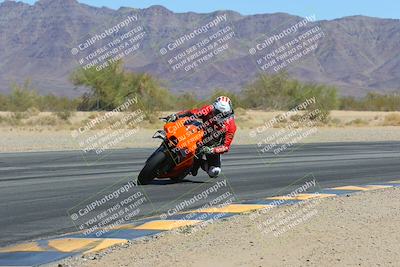 media/Mar-24-2025-Moto Forza (Mon) [[57ce5c5cff]]/1-Advanced Group/Session 3 (Turn 6 Inside)/